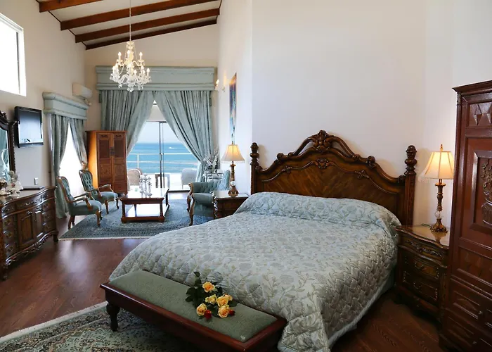 Misty Waves Boutique Hotel